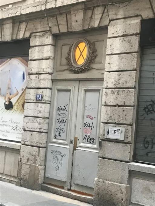شقة Cosy Lyon Opera المظهر الخارجي الصورة