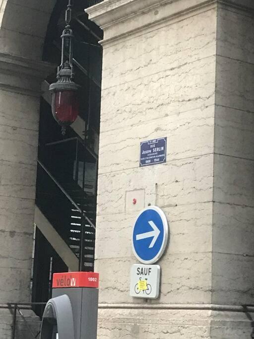 شقة Cosy Lyon Opera المظهر الخارجي الصورة